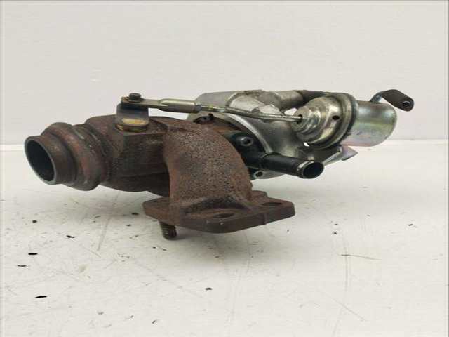 Foto 2ª: Turbocompresor Citroen C4 1.6 HDI 90CV 66KW [9HV (DV6TED4B),9HV (DV6TED4BU),9HX (DV6ATED4)] (2007)