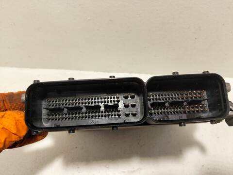 Foto 2ª: Centralita Motor ECU Seat Leon 2 TDI 140CV (2005)
