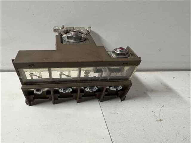 Caja Reles Fusibles Mitsubishi ASX VERSION INDEFINIDA