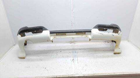 Foto 3ª: Paragolpes Trasero Nissan Terrano 2.7 TDI 4WD 125CV 92KW [TD27TI] (2001)