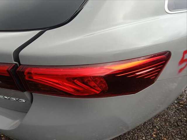 Piloto Trasero Derecho Toyota Avensis N47C20A