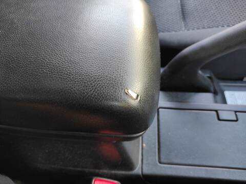 Foto 2ª: Consola Central Suzuki Grand Vitara F9Q (2007)