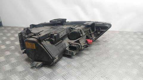 Foto 3ª: Faro Izquierdo Audi Q3 2.0 TDI QUATTRO 140CV 103KW [CFFB] (2012)