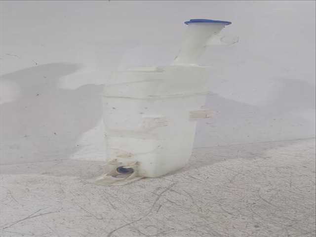 Foto 3ª: Deposito Limpiaparabrisas Kia Ceed 1.0 T-GDI 120CV [G3LC G3LE] (2018)