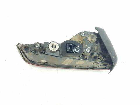 Foto 2ª: Piloto Trasero Derecho Audi A4 3.0 V6 24V TDI 218CV [CSWB] (2015)