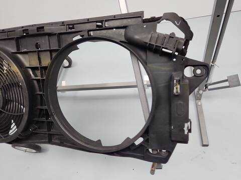 Foto 3ª: Electroventilador Mercedes Sprinter 310/311/313/314/316 CDI 906.631/633/635/637) 114CV 84KW CAJA CERRADA [651955] (2016)