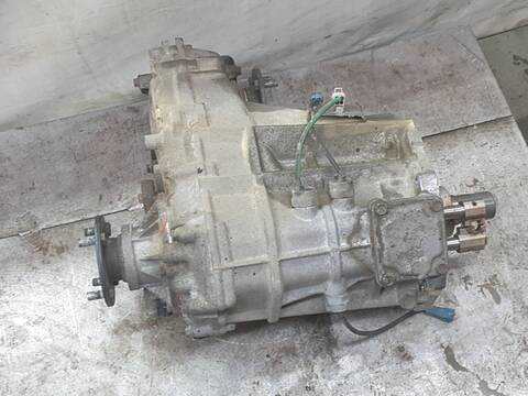 Caja Transfer Toyota Land Cruiser TD VX 5-PTAS.) KZJ95)