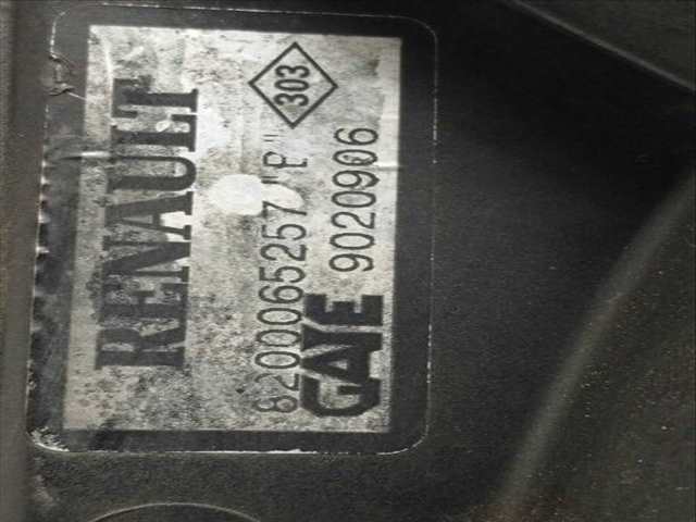 Foto 2ª: Electroventilador Renault Megane 1.9 DCI DYNAMIQUE COUPE 102CV 75KW I COUPE FASE 2 DA..) [F9Q K7] (2002)