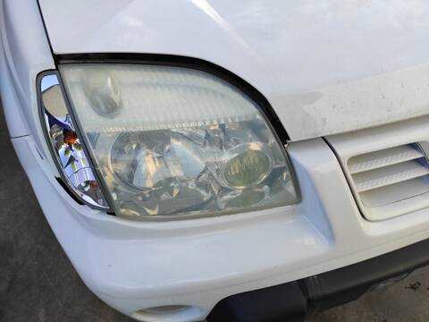 Faro Derecho Nissan X-Trail YD22 T30)