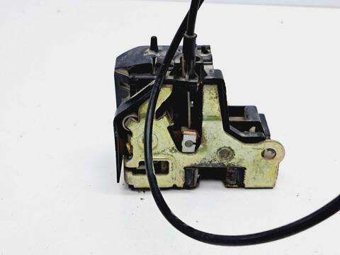 Foto 3ª: Cerradura Puerta Trasera Izquierda Renault Megane 1.4 16V 95CV 70KW I FASE 2 CLASSIC LA..) [K4J C7] (2001)