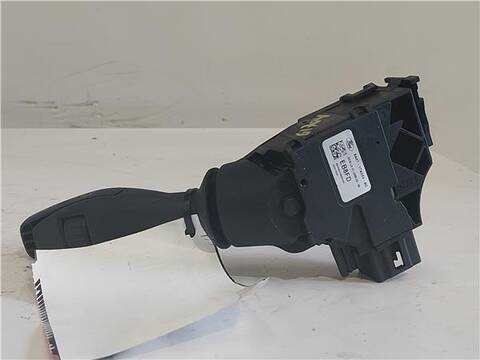 Foto 2ª: Mando Multifuncion Ford Fiesta 1.6 TDCI 90CV 66KW [HHJC] (2010)
