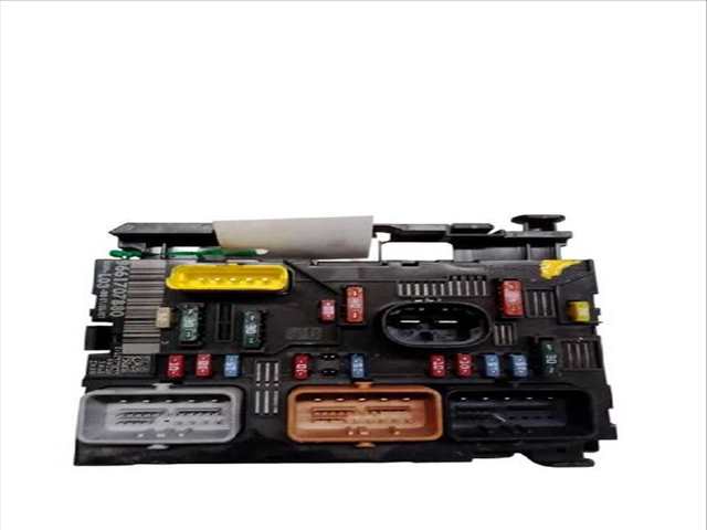 Caja Reles Fusibles Citroen C2 1.4 HDI