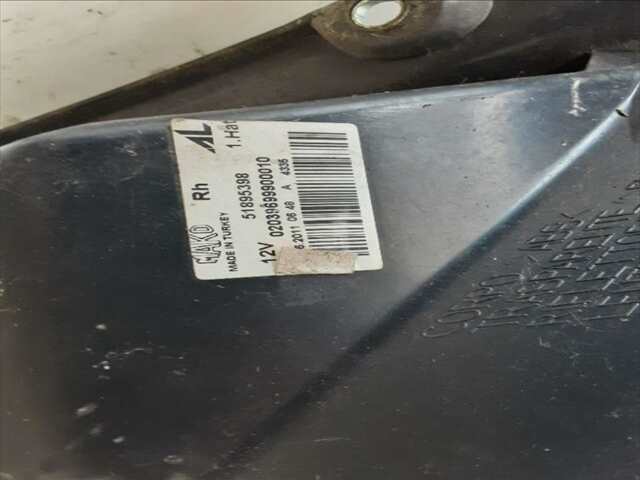 Foto 2ª: Piloto Trasero Derecho Fiat Punto 1.3 CDTI75CV 0CV [199A2000] (2011)