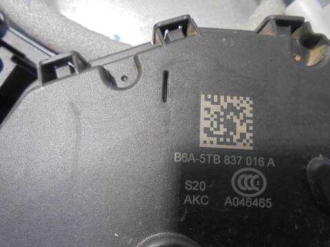 Foto 3ª: Cerradura Puerta Delantera Derecha Volkswagen T-Cross ADVANCE 116CV 85KW [DKRF] (2019)