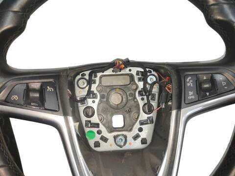 Foto 2ª: Volante Opel Insignia 2.0 CDTI 35) 131CV (2008)