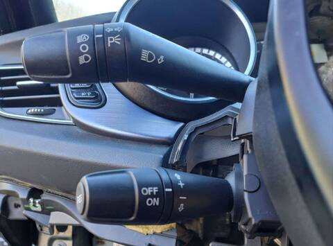 Foto 2ª: Mando Luces Alfa Romeo Giulietta 2 0 103 KW JTDM 2010 140CV