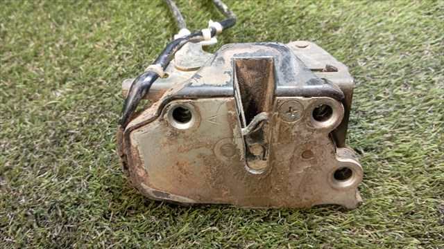 Cerradura Maletero Portón Toyota 4 Runner 3.0 T DIESEL