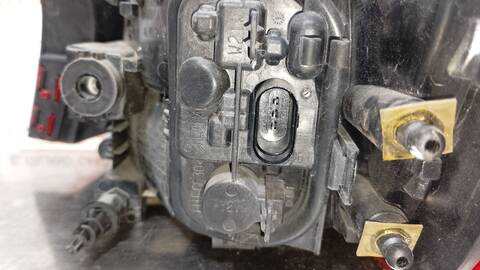 Foto 4ª: Piloto Trasero Izquierdo Audi A3 ATTRACTION 105CV 77KW [CLH] (2013)