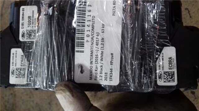Foto 2ª: Mando Multifuncion Ford Ka 1.2 BLACK - WHITE [1.2 LTR. - 63 KW TI-VCT CAT (4 CIL.)] [1FK344]