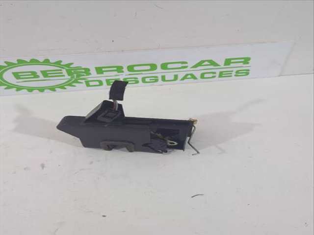 Foto 3ª: Cerradura Puerta Delantera Izquierda Dacia Duster 1.0 TCE 90 91CV [H4D 470] (2017)