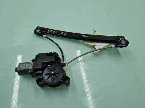 Elevalunas Manual Trasero Derecho Volkswagen Polo ADVANCE 75CV 55KW
