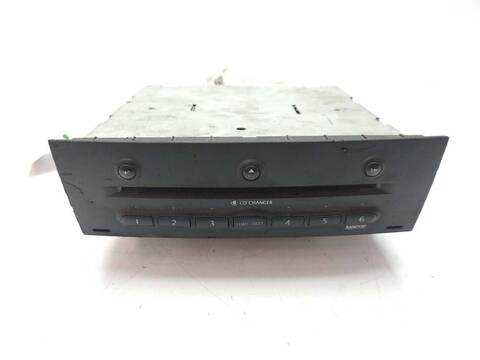 Foto 1ª: Sistema Audio Radio CD Renault Megane 1.9 DCI COUPE II COUPE-CABRIOLET EM0/1_) (2003)