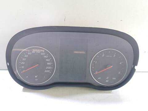 Cuadro de Instrumentos Mercedes Clase T 180 1.5 CDI 420.833) 116CV 85KW T-CLASS MONOSPACE W420)