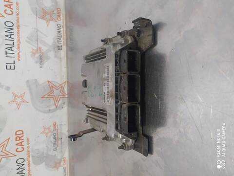 Foto 3ª: Centralita Motor ECU Renault Laguna PRIVILEGE III 150CV 110KW [M9R J8] (2008)