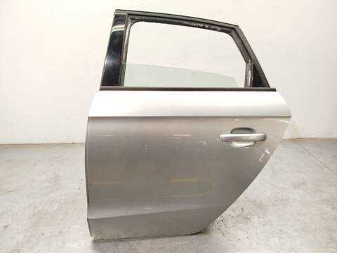 Puerta Trasera Izquierda Audi A1 1.6 TDI 115CV 85KW