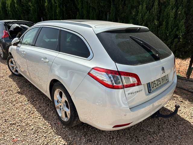 Foto 2ª: Portón Peugeot 508 2.0 HDI SW [RH01] (2013)