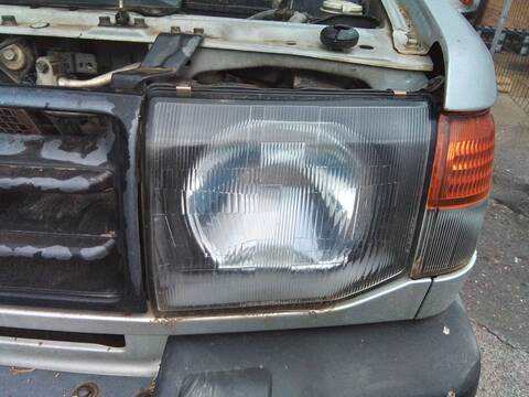 Foto 3ª: Faro Izquierdo Mitsubishi Galloper 2.5 TD CAT 99CV 73KW [4D56] (2002)