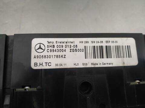 Foto 3ª: Mando Calefacción A. A. Mercedes Sprinter 3.0 CDI CAT 190CV 140KW CAJA ABIERTA [642896] (2011)