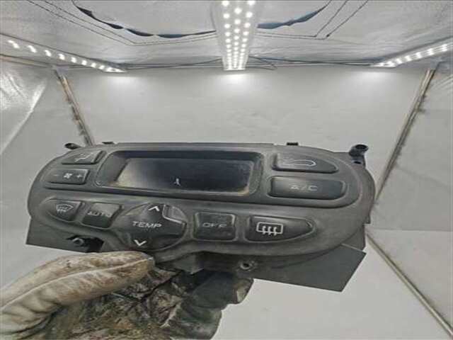 Foto 1ª: Mando Climatizador Citroen Xsara 2.0 HDI [2.0 LTR. - 66 KW HDI CAT (RHY - DW10TD)] [RHY / DW10TD]
