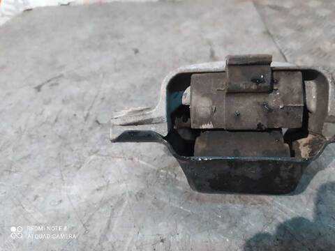 Foto 3ª: Cuna de Motor Seat Leon EMOCION 86CV 63KW [CGG] (2011)