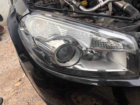 Foto 3ª: Faro Derecho Nissan Qashqai K9K (2010)