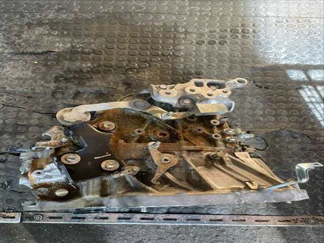 Foto 3ª: Caja Cambios Toyota Yaris ACTIVE 1 CAT 69CV (2014)