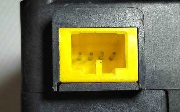 Foto 3ª: Calefacción Mitsubishi Montero 2.5 TD V40 [4D56] (1992)