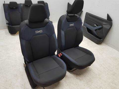 Foto 2ª: Juego Asientos Completos Dacia Duster TCE 130 EXPRESSION