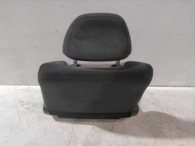 Foto 3ª: Asiento Delantero Derecho Toyota Yaris ACTIVE 112CV [2NRFKE] (2017)