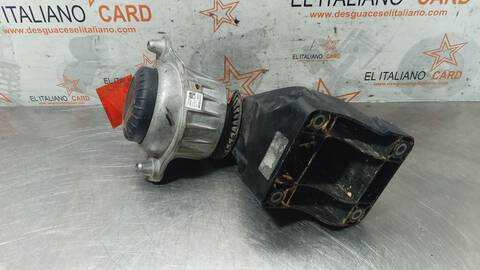 Foto 1ª: Soporte Motor Mercedes Clase E 180 E 220 D 213.004) 194CV 143KW [654920] (2018)