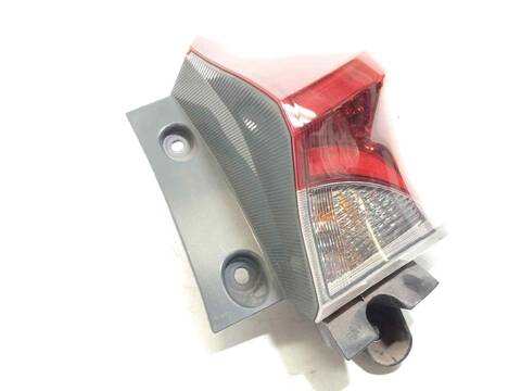 Foto 2ª: Piloto Trasero Derecho Toyota Auris 1.6 D-4D CAT 112CV 82KW [N47C16A] (2017)