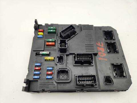 Caja Reles Fusibles Citroen Xsara 1.6 HDI SX PICASSO 109CV 80KW