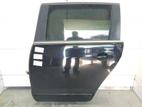 Puerta Trasera Izquierda Peugeot 5008 1.6 HDI 112CV 82KW