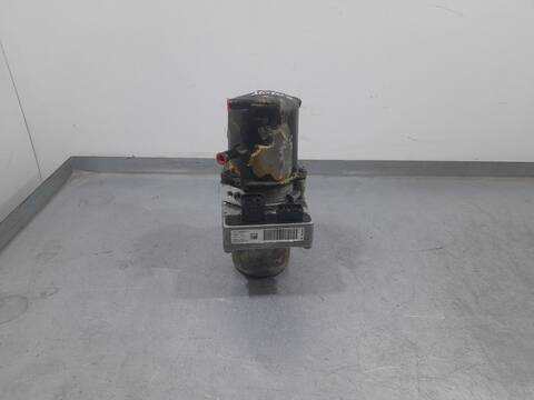 Foto 1ª: Bomba de Direccion Citroen C5 EXCLUSIVE BERLINA 140CV (2007)