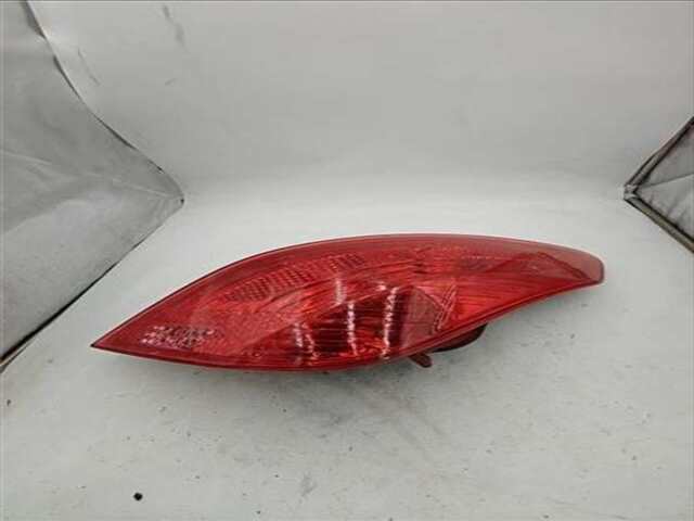 Piloto Trasero Derecho Peugeot 308 1.6 SPORT [1.6 LTR. - 80 KW HDI FAP CAT (9HZ - DV6TED4)]