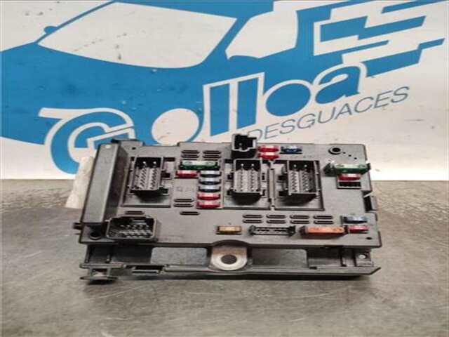 Caja Reles Fusibles Peugeot 406 2.0 HDI 110