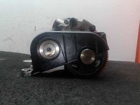 Foto 2ª: Bomba de Aceite Bmw Serie 3 320 D E90) [20-4D-4] (2005)