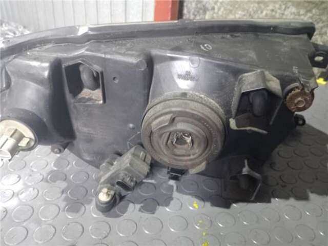 Foto 3ª: Faro Izquierdo Mitsubishi Montero 2.0 GDI (H67W. H77W) [4G94 (GDI)]