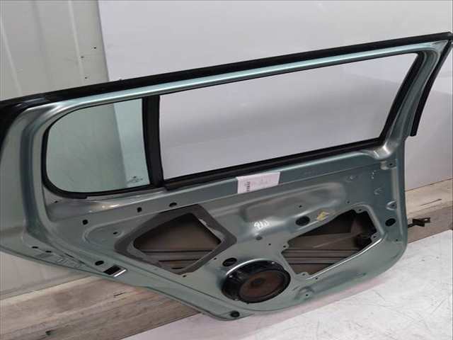 Foto 3ª: Puerta Trasera Izquierda Skoda Fabia 105 CV 77KW [CBZB CBZ]