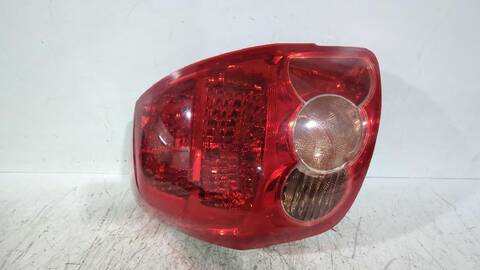 Foto 1ª: Piloto Trasero Derecho Toyota Auris 1.6 ZRE151_) 124CV [1ZR-FE] (2006)